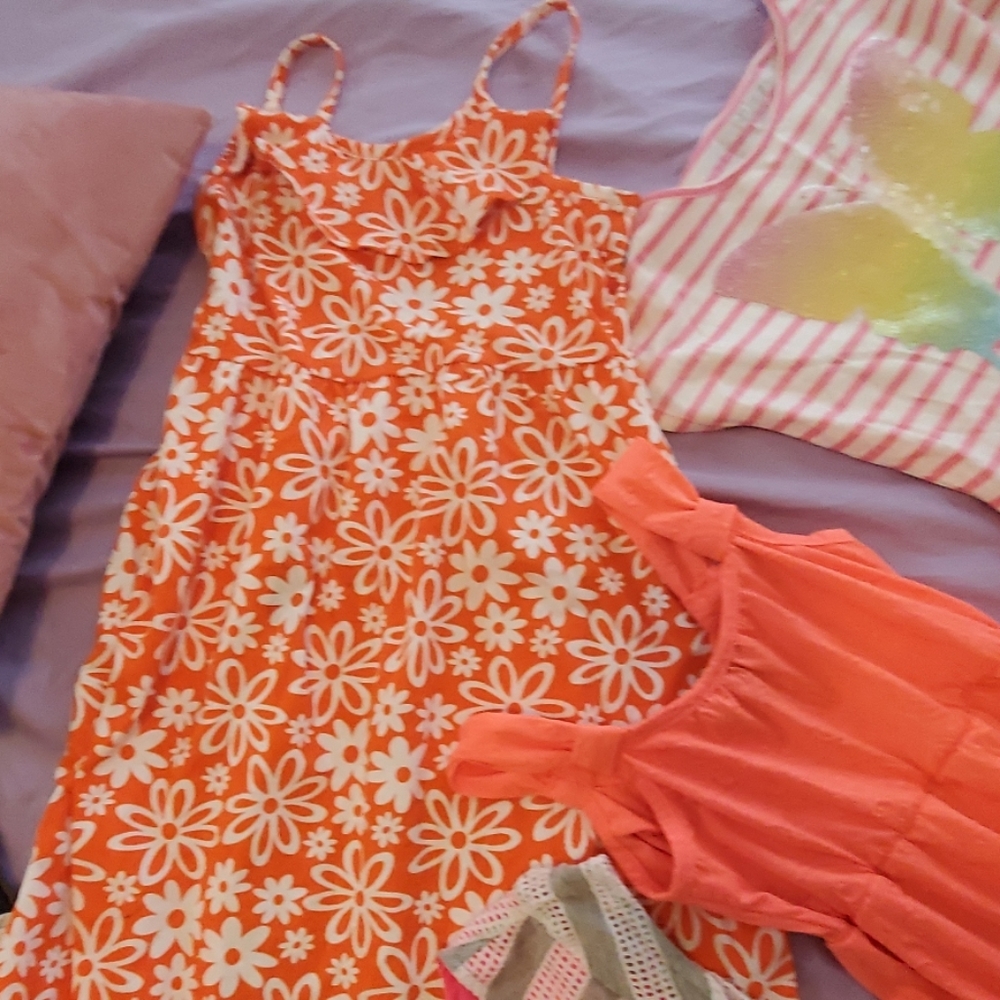 dresses - Picture 5 of 8